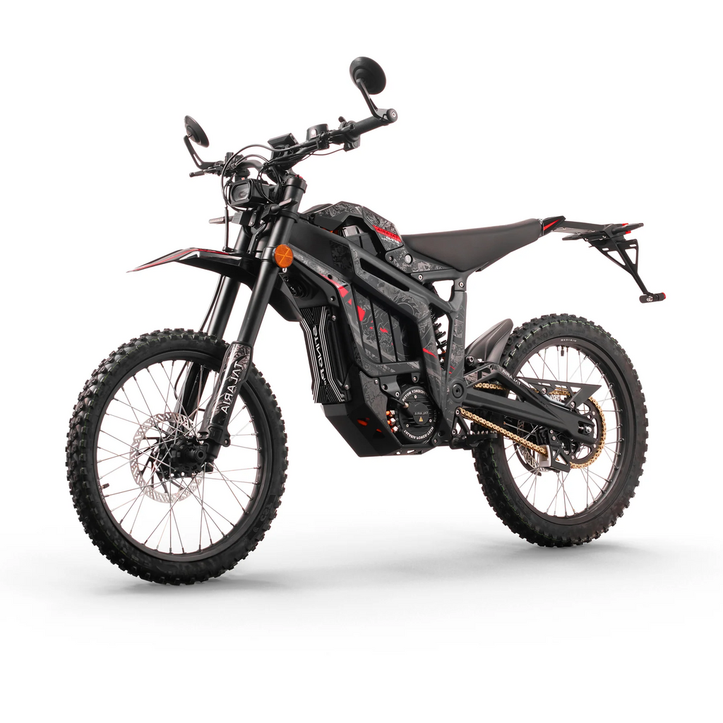 Talaria MX5 Pro L1e 45 km/h mit Straßenzulassung - Frontansicht auf weißem Hintergrund